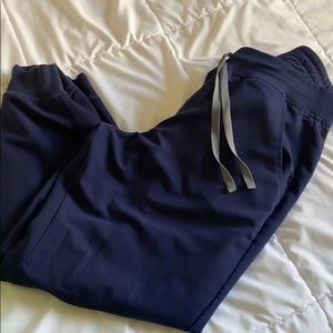 Navy Cargo FIGs joggers